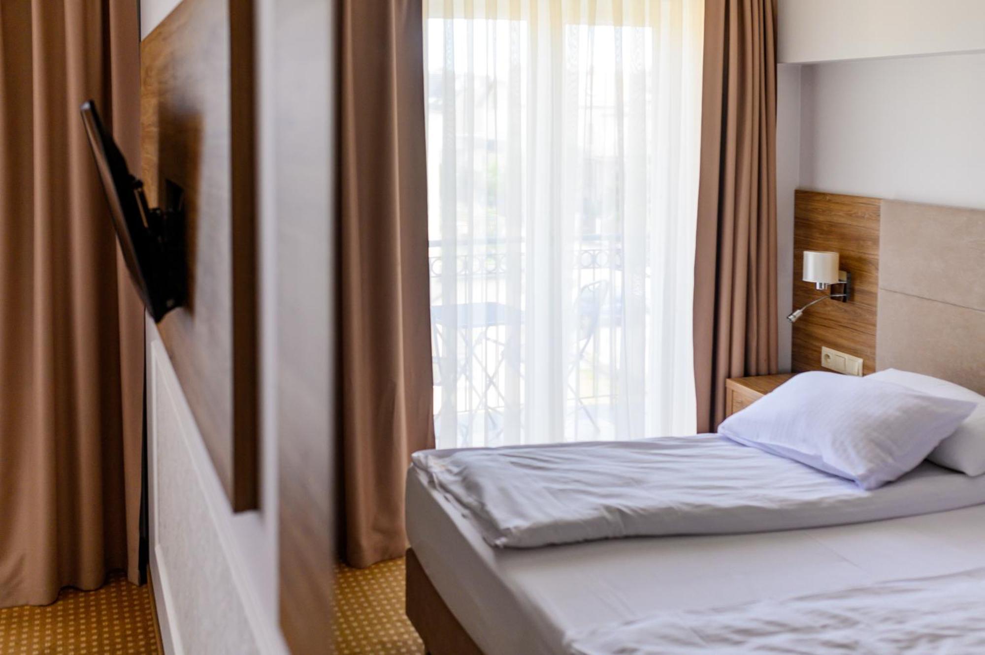 Moris Boutique Beach Hotel Gdansk Ngoại thất bức ảnh