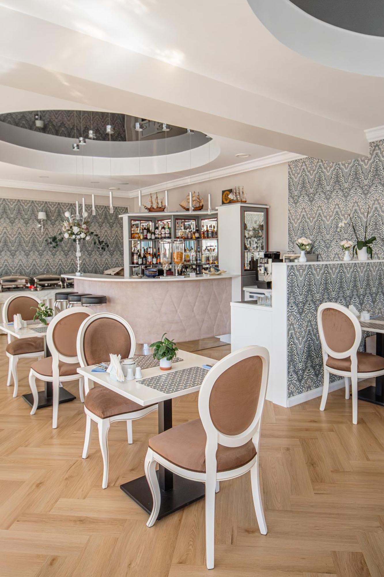 Moris Boutique Beach Hotel Gdansk Ngoại thất bức ảnh